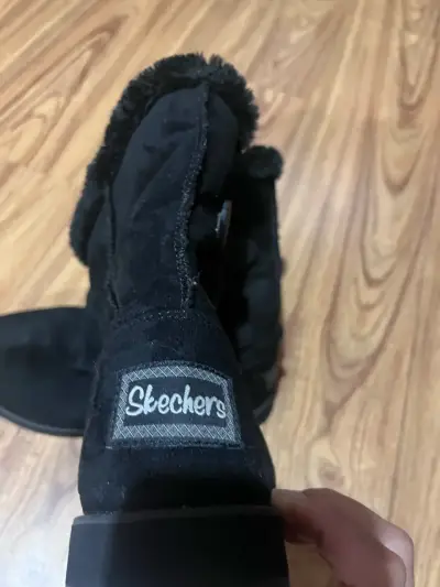 Botas negras Skechers con forro - miniatura 3