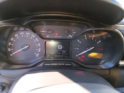 Auto Citroën C3 Aircross blanco - miniatura 5