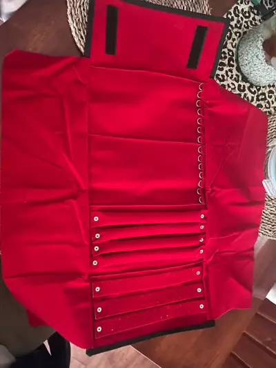 Organizador de joyas  rojo y negro - miniatura 3
