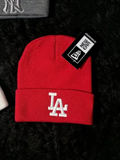 Gorritos de lana full calidad - miniatura 1