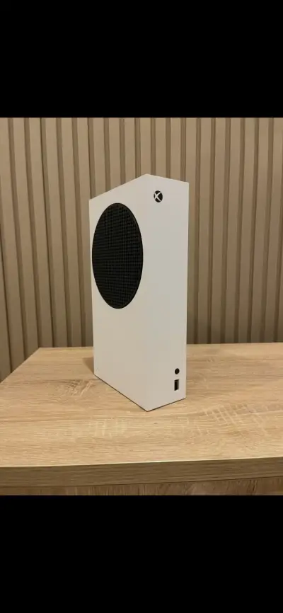 xbox series S - miniatura 1