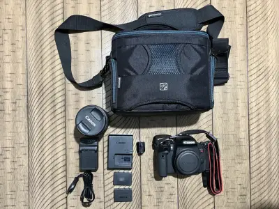 Canon T7i + 18-135mm | Ideal Fotografía y Video - miniatura 1