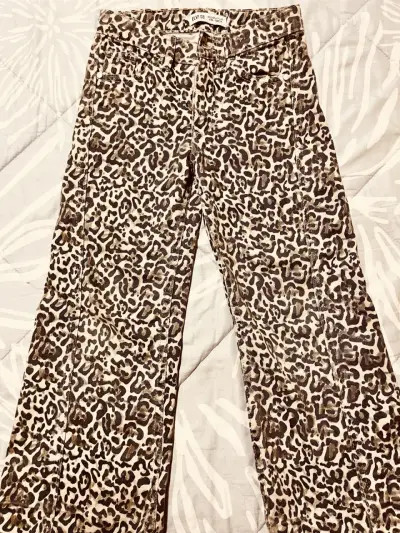 Pantalones estampado leopardo - miniatura 1