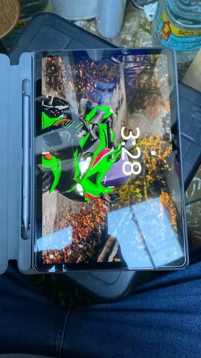 Lenovo Idea Tab con accesorios - miniatura 4