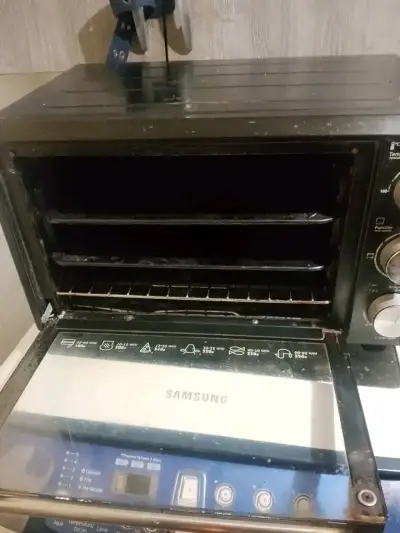 Horno eléctrico compacto negro - miniatura 2