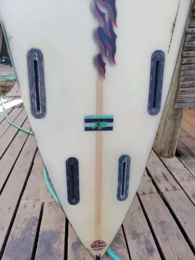 Tabla de surf gun - miniatura 3