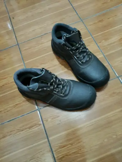 Botas de seguridad negras - miniatura 1