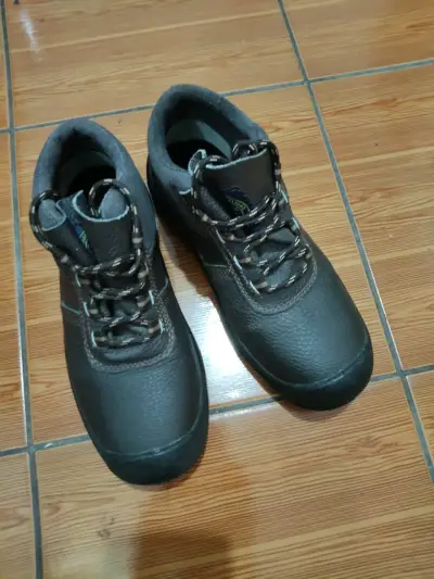 Botas de seguridad negras - miniatura 2