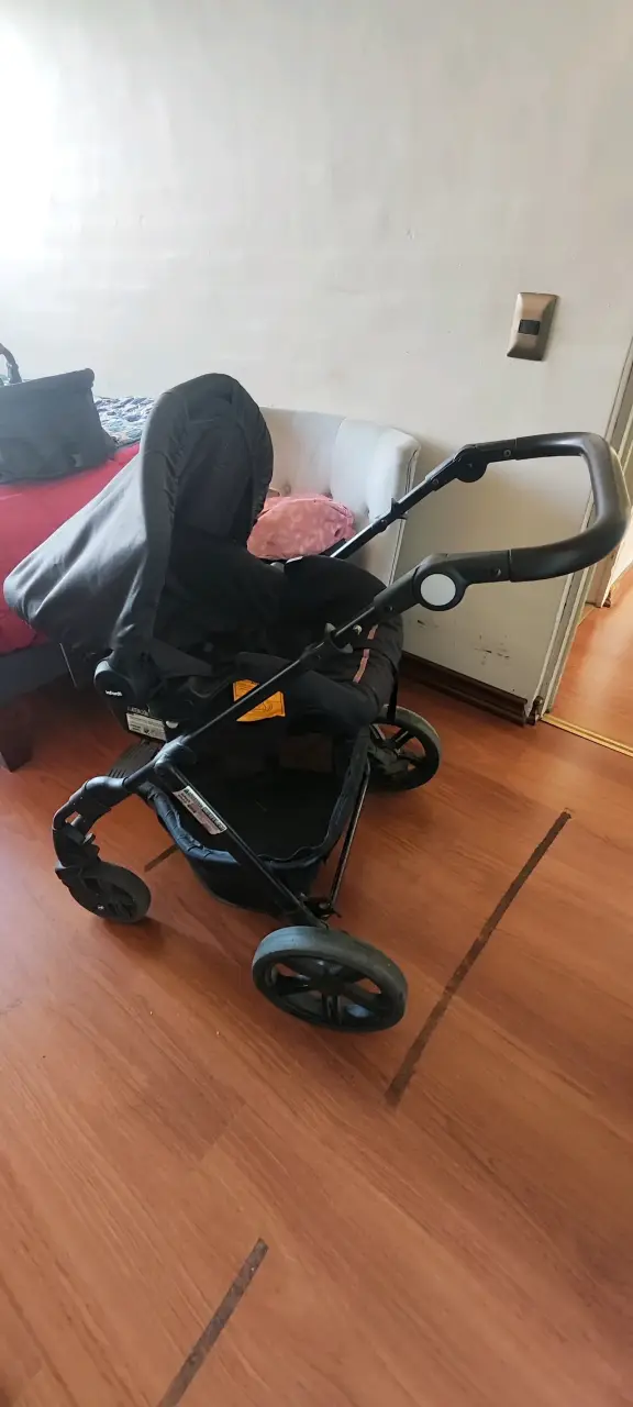 Coche de bebé negro Infanti - 4