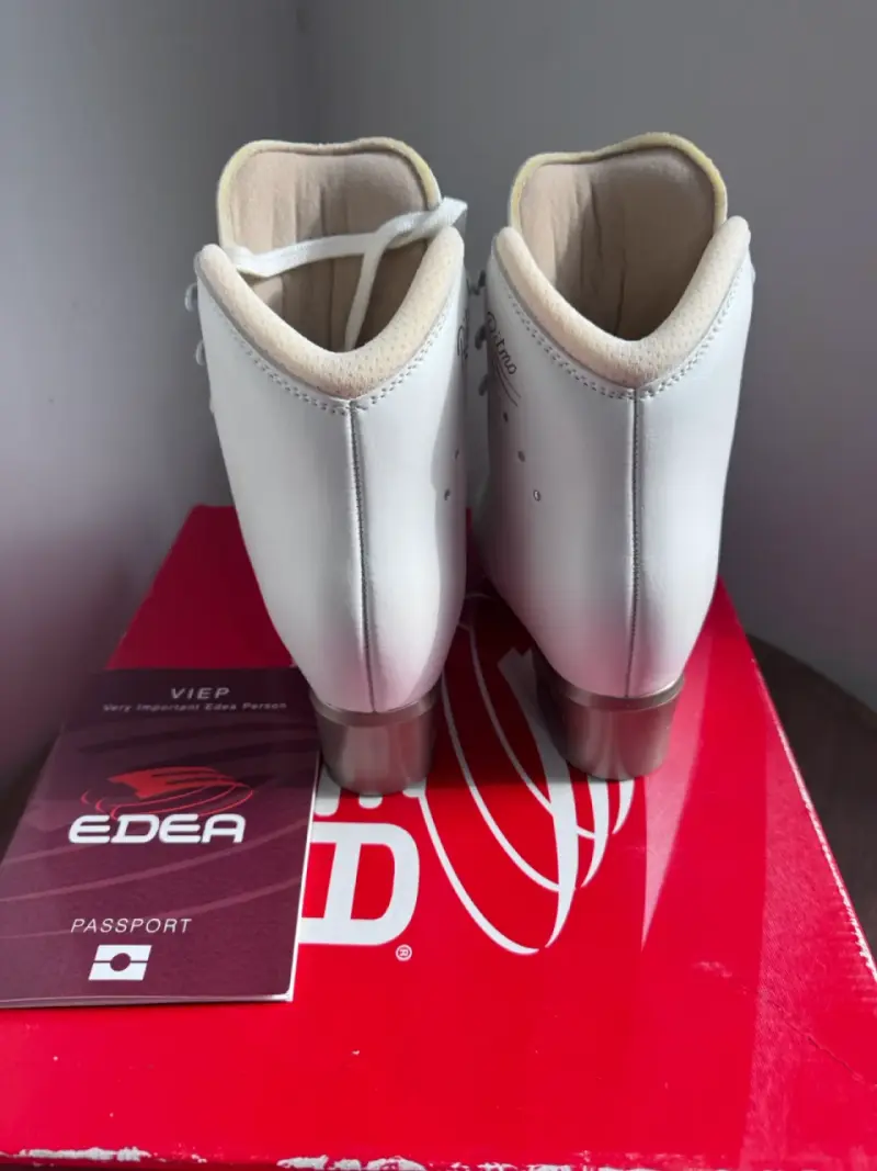 Bota Ritmo Edea original 💯 235 C - 2
