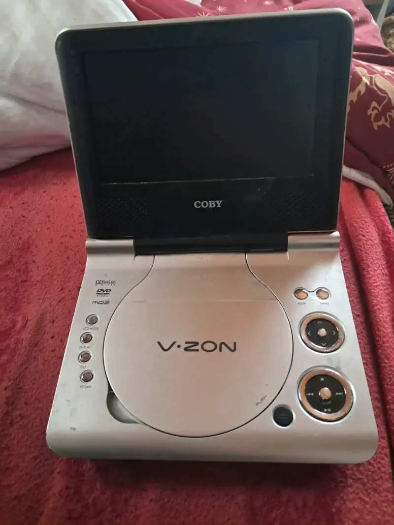Coby, modelo V-ZON - 5