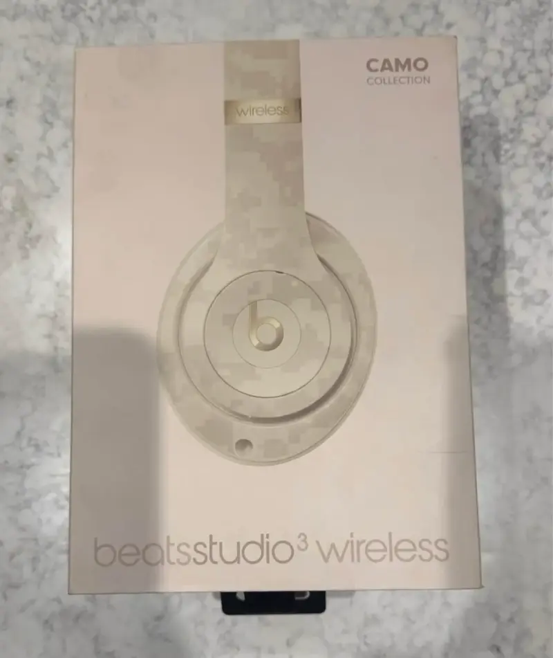 Audífonos Beats Studio3 Wireless Camo - 2