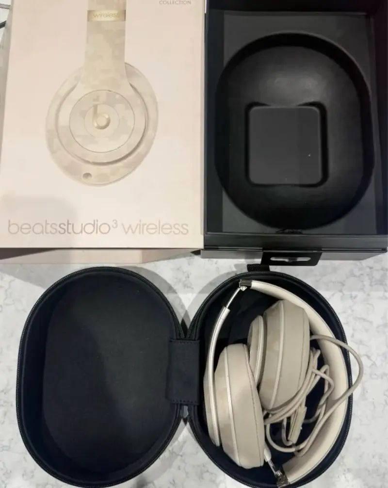 Audífonos Beats Studio3 Wireless Camo - 4