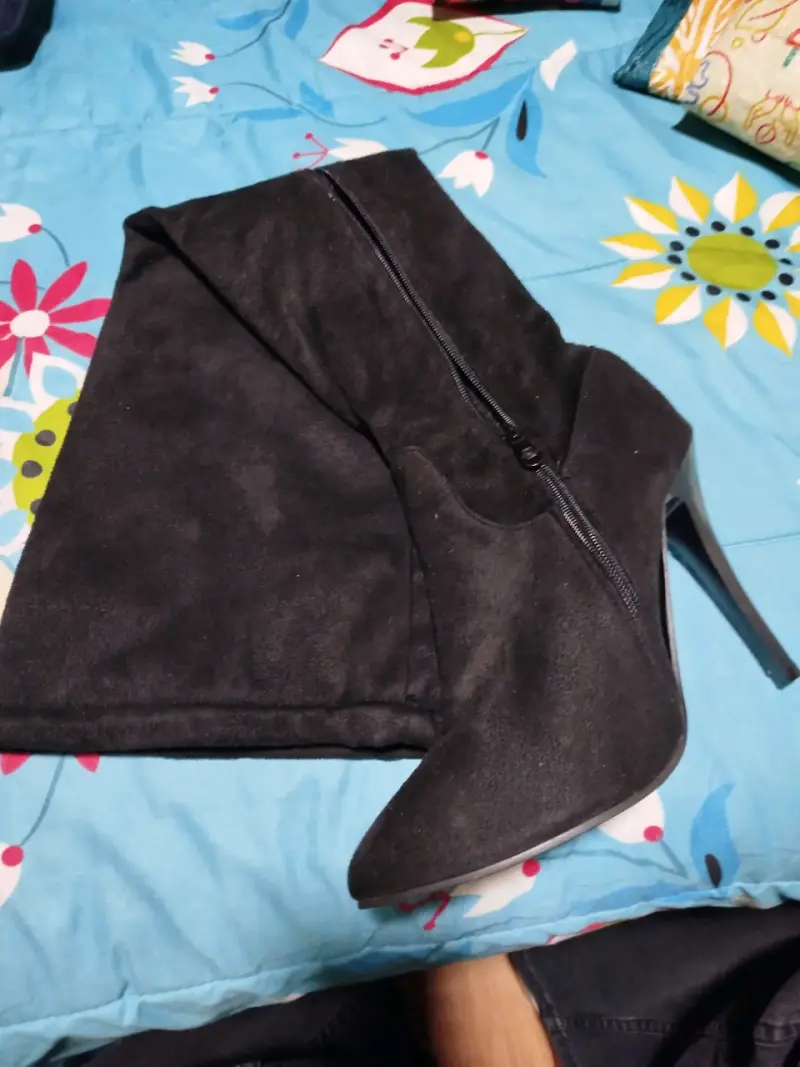Botas largas negras de tacón alto - 2