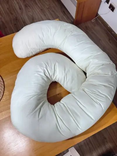 Almohada ergonómica para embarazadas - miniatura 2