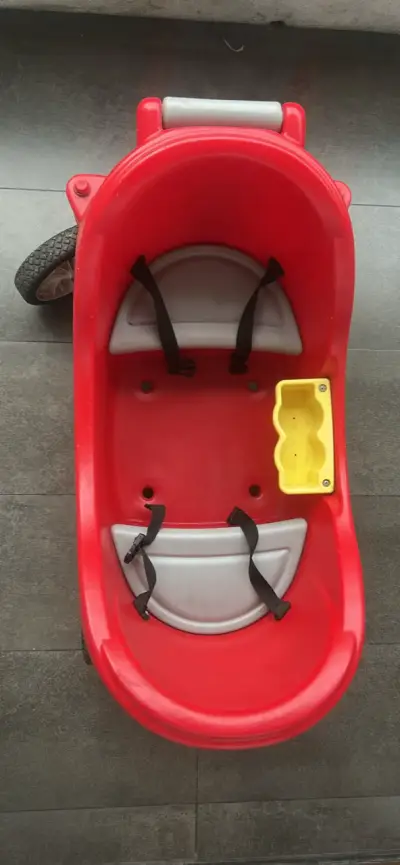 Carro de juguete rojo arrastre - miniatura 4