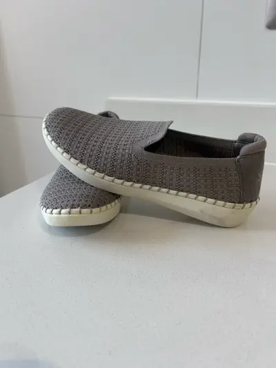 Zapatos Skechers marrones - miniatura 4