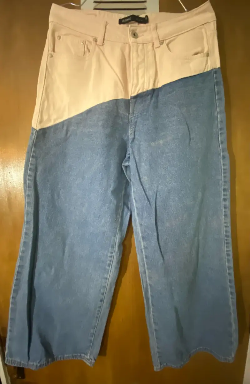 Jeans bicolor estilo casual