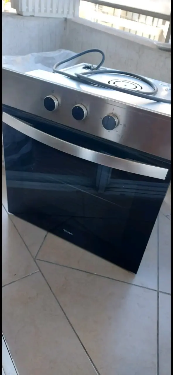 Horno empotrable Teka