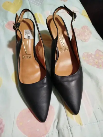 Zapatos de tacón Vizzano negros - miniatura 1