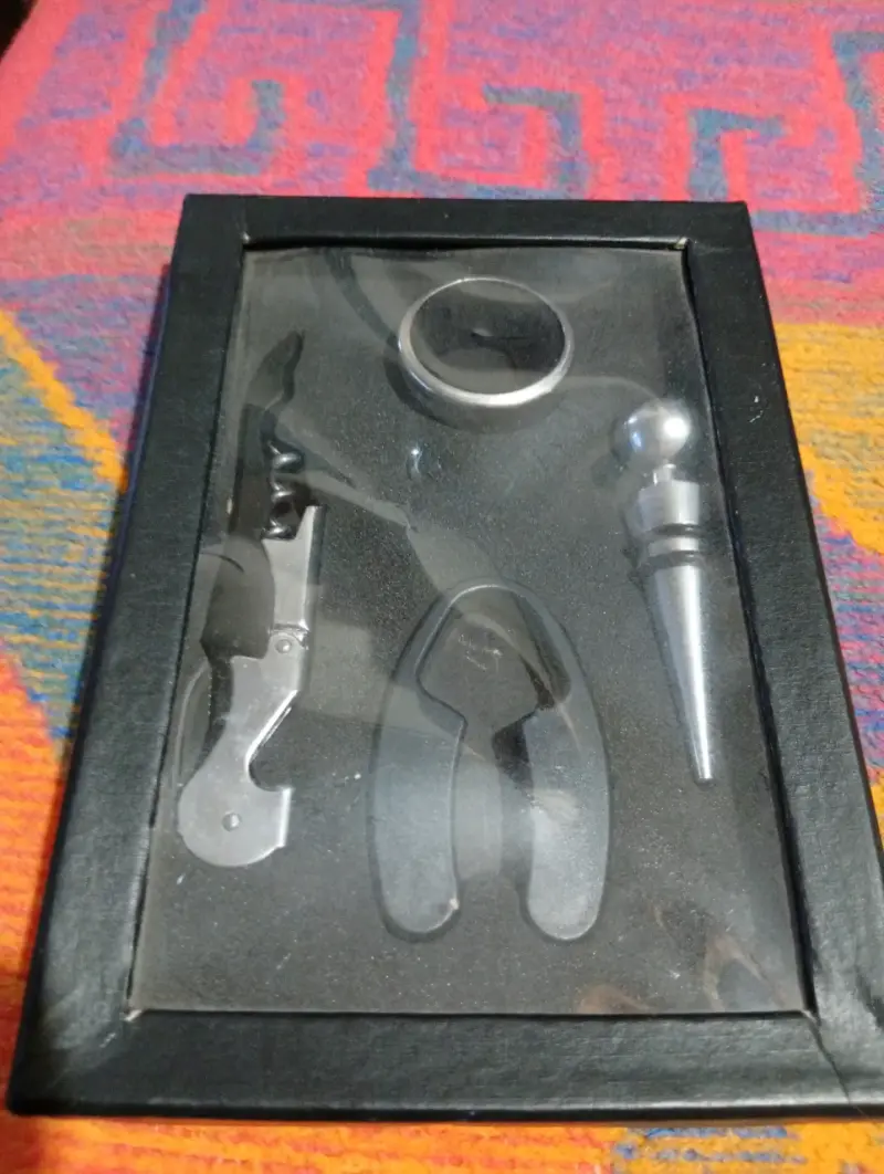 Set de accesorios para vino - 2