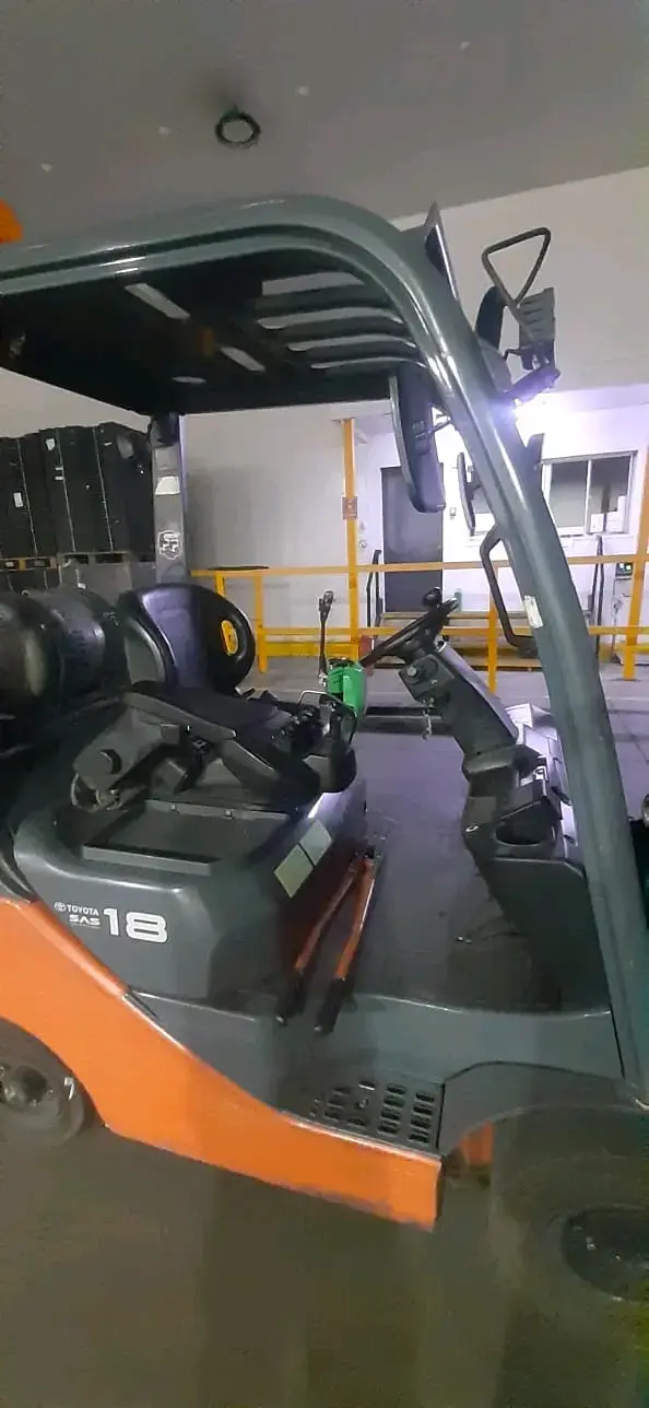 Servicio técnico para grúas horquilla - 2