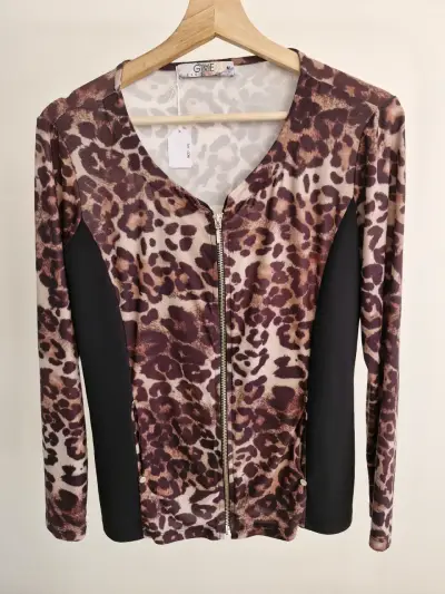 Chaqueta animal print delgada talla M - miniatura 1