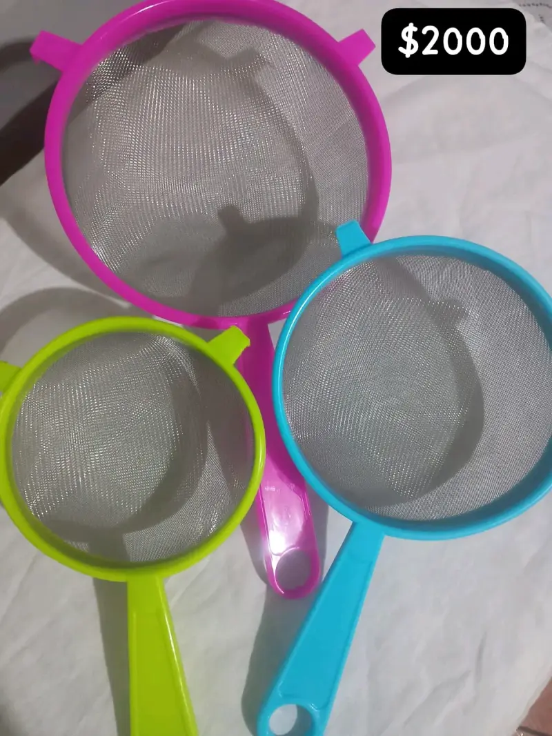 Set de 3 coladores de colores