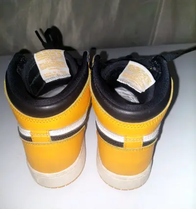 Zapatillas Nike Air negras y naranjas - miniatura 5
