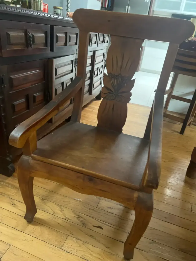Mesa de comedor de madera - 3