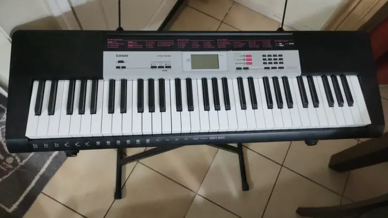 Teclado electrónico CASIO CTK1500 - 2