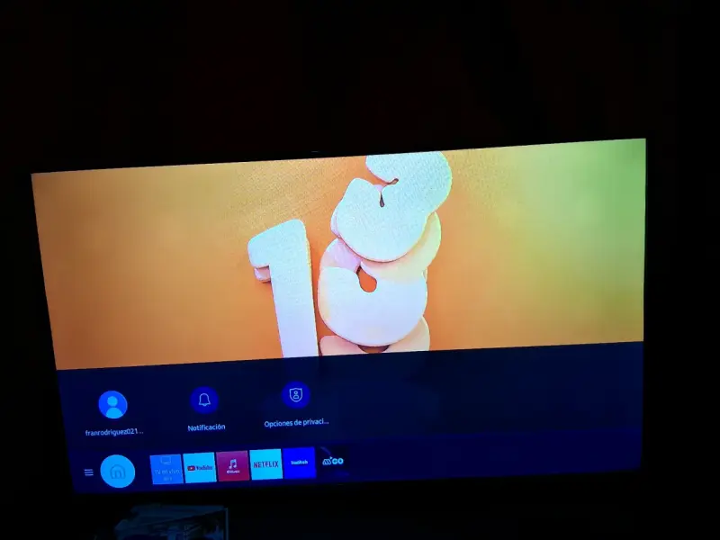 Smart TV Samsung 43 pulgadas - 1