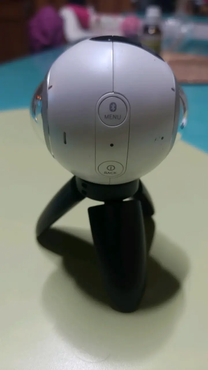 Cámara Samsung gear 360 - 3