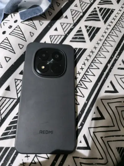 Smartphone negro pantalla grande - miniatura 4