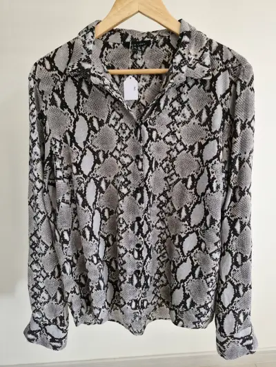 Blusa New Look talla M - miniatura 1