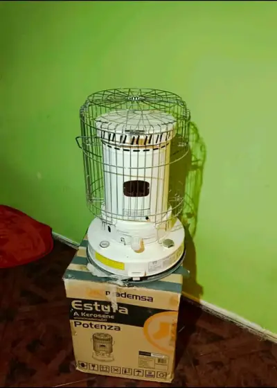 Estufa a kerosene Madensa - miniatura 1