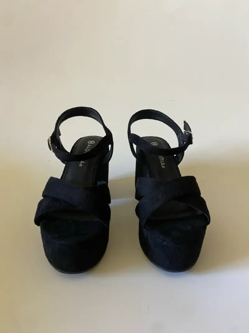 Sandalias negras con plataforma - 2
