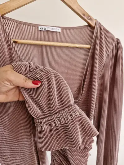 Blusa Zara talla M - miniatura 3