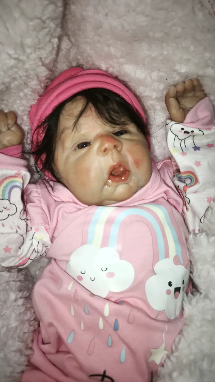 Muñeca reborn realista - 2