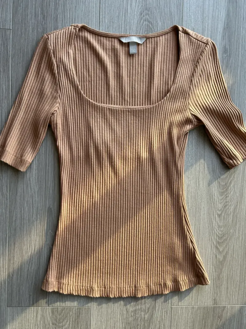 Polera beige de canalé - 1