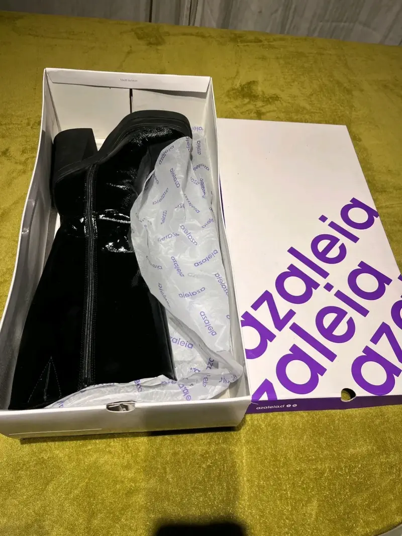 Botas negras de tacón alto - 4