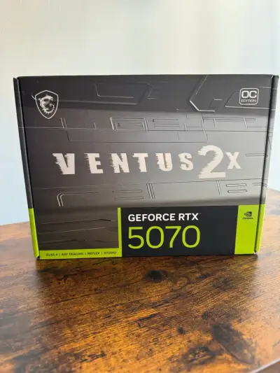 Tarjeta Gráfica GeForce RTX 5070 - miniatura 1