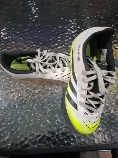 Zapatillas fútbol Adidas Predator - miniatura 1