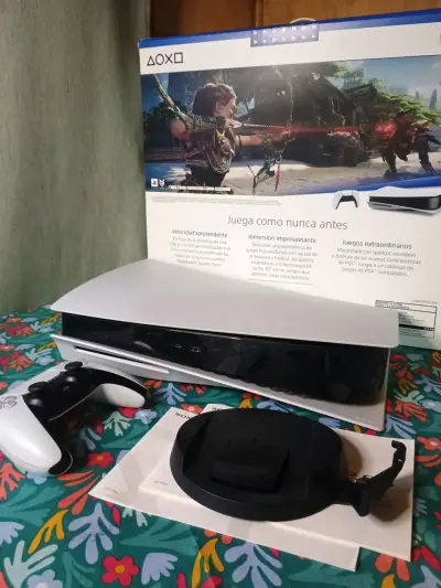 Consola PS5 versión disco como nueva - miniatura 3