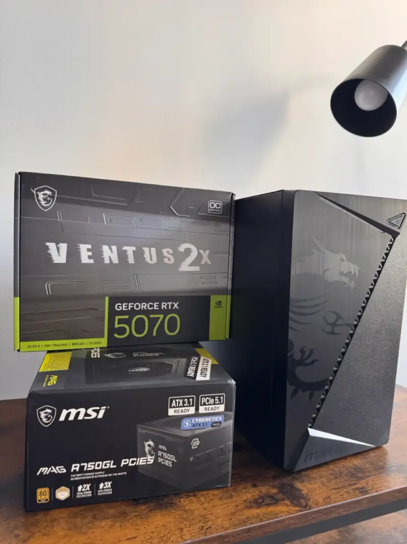 Combo GeForce RTX 5070 + Fuente de poder - 1