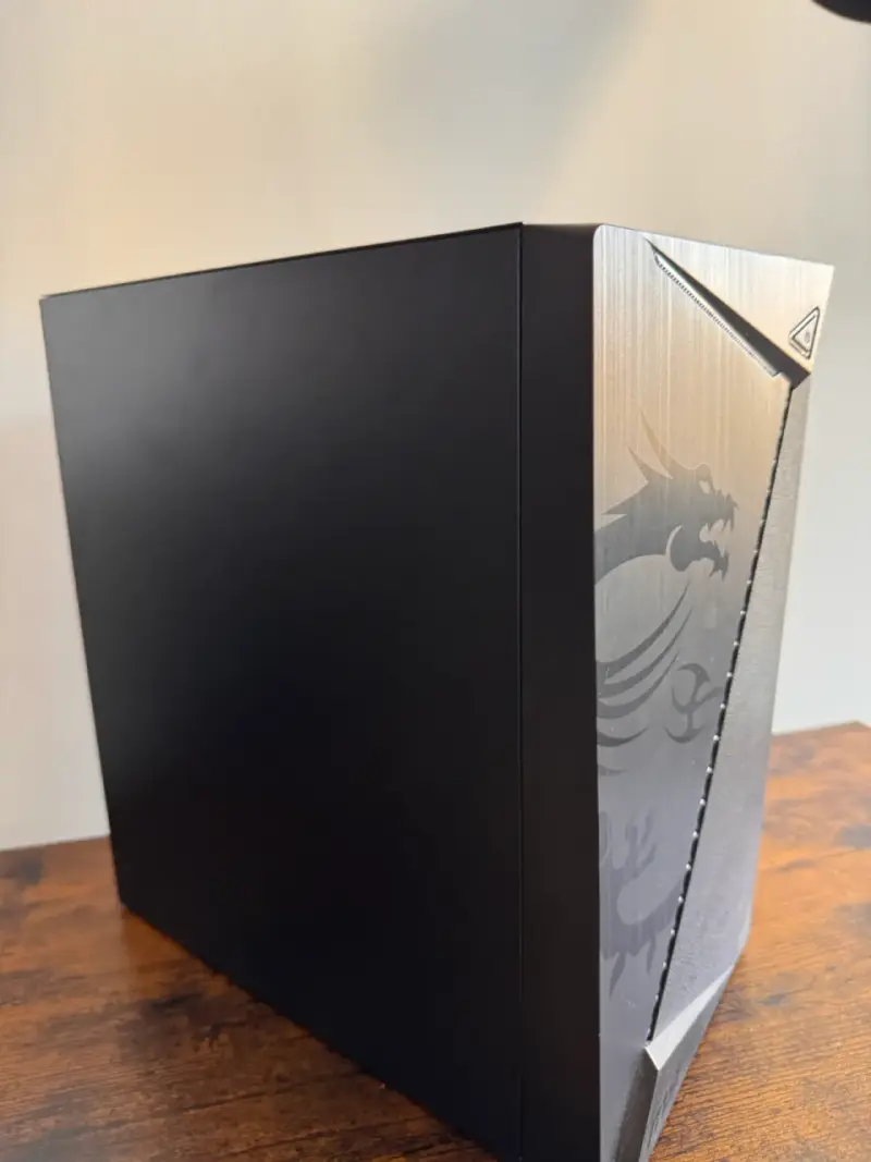 Combo GeForce RTX 5070 + Fuente de poder - 2
