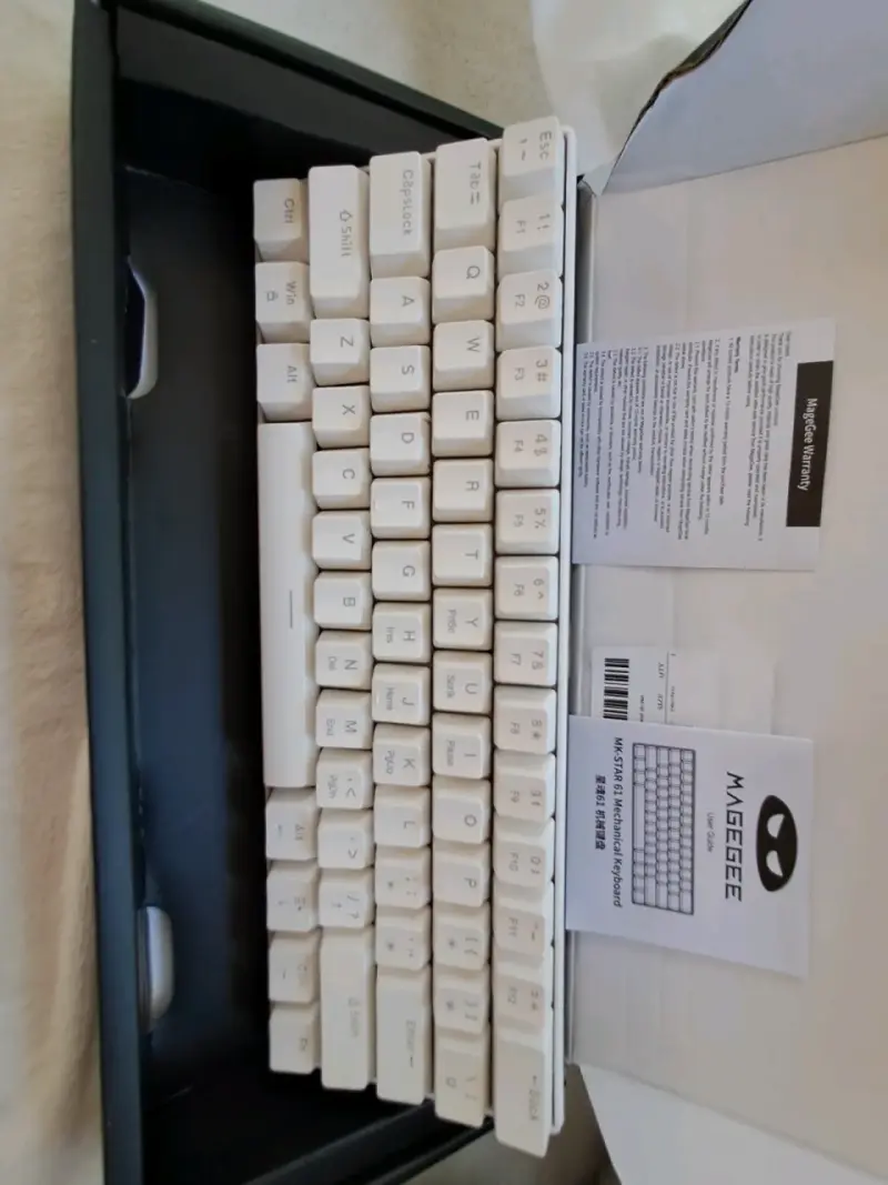 Teclado mecánico MageGee blanco - 1