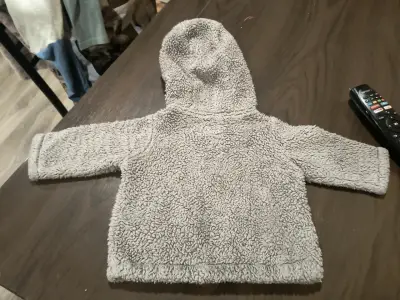 Chaqueta peluda infantil beige - miniatura 2