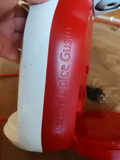 Cafetera de cápsulas Nescafe Dolce Gusto - miniatura 2