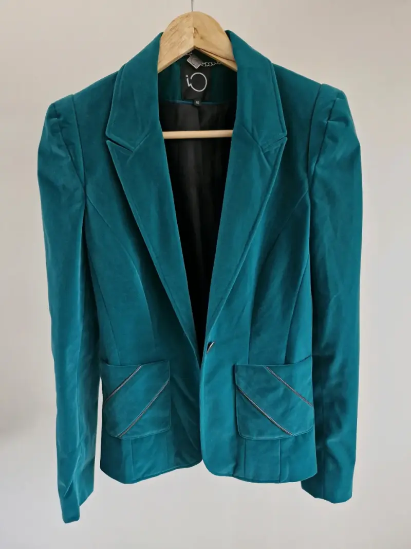 Blazer verde esmeralda iO talla S - 1